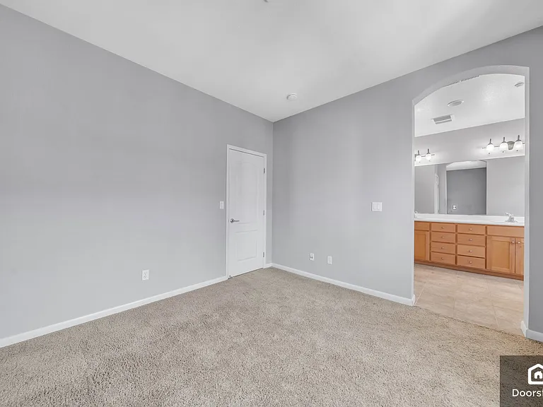 581 Saco Ter — Photo 22