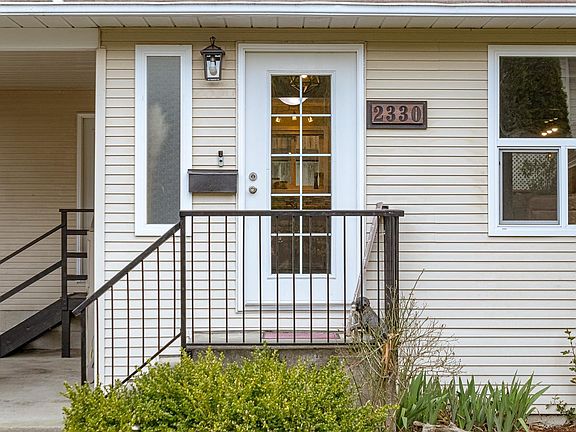 3rd image of 2330 Whitney Rd