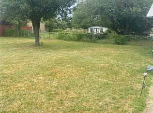 107 Riverside Dr, Mineral Wells, TX 76067