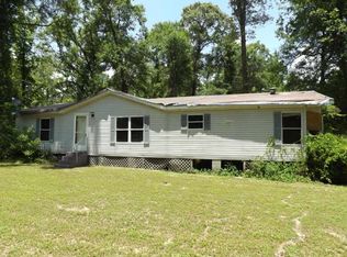 378 Cooperwood Rd, Crawfordville, FL 32327