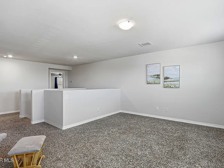 7509 Enchanted Park Dr — Photo 36
