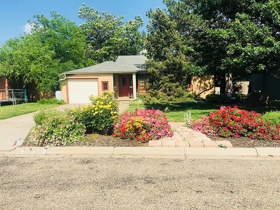 1st image of 2027 Parker St