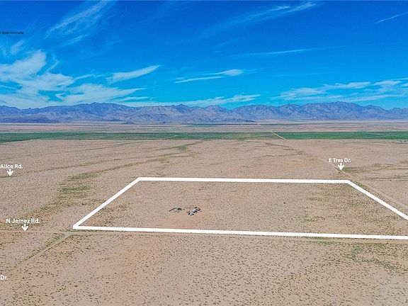 3rd image of 12393 Jemez Road