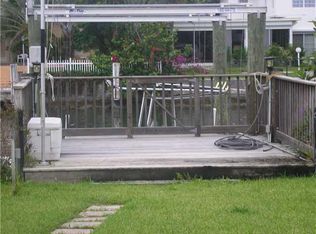 4607 Meridian Ave, Miami Beach, FL 33140