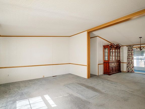 5th image of 2 Sagamore Lane