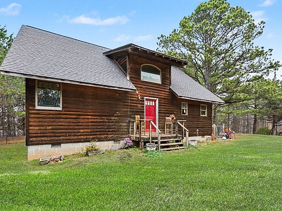 3rd image of 113 Ernestine Hayes Rd #4