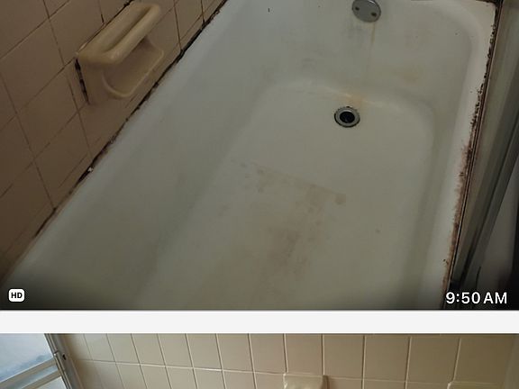 2nd image of 734 S Main St