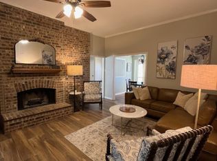 (Undisclosed Address), Lewisville, TX 75067