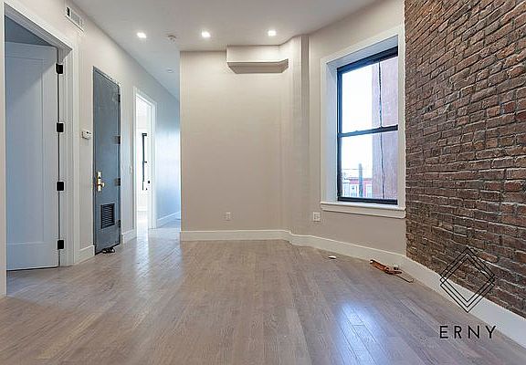 2nd image of 399 Putnam Ave APT 4C
