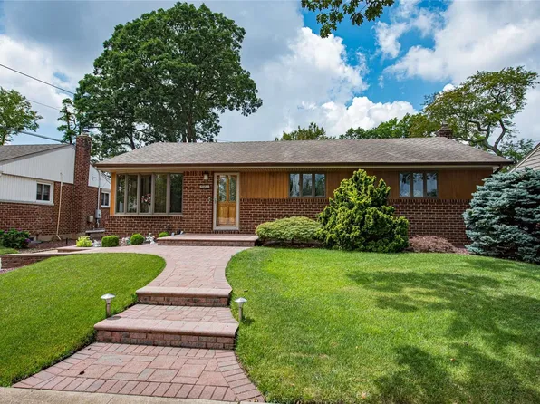 594 David Street, West Hempstead, NY 11552