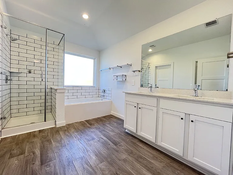 14206 Black Canyon Ln — Photo 14