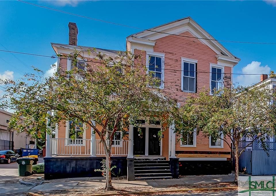 2nd image of 1207 Price St
