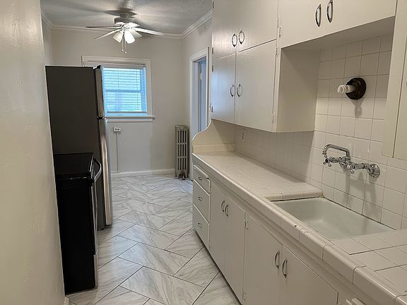 3rd image of 530 E 100 S APT 101