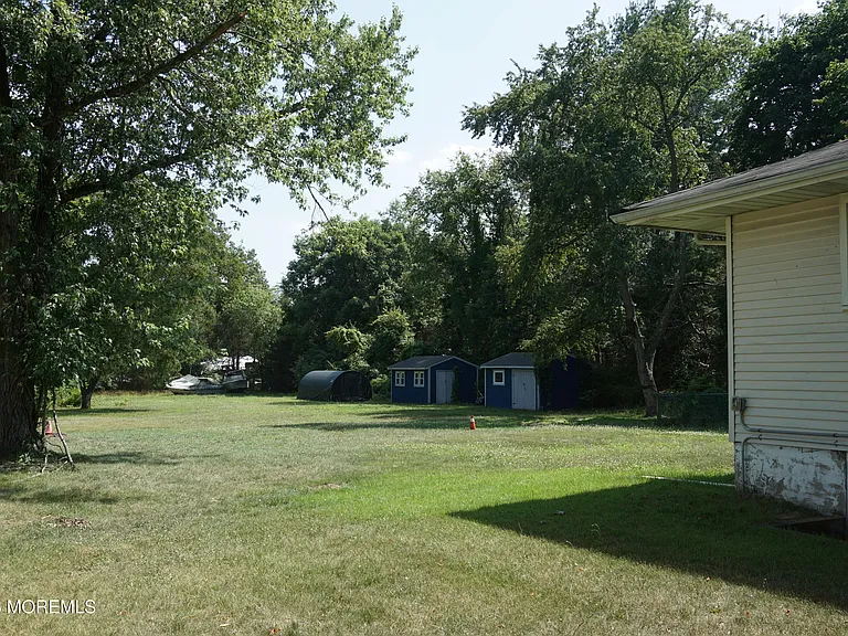 1385 W Veterans Hwy — Photo 12