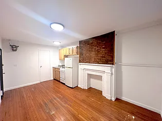 Rented by Best Apartments North Inc