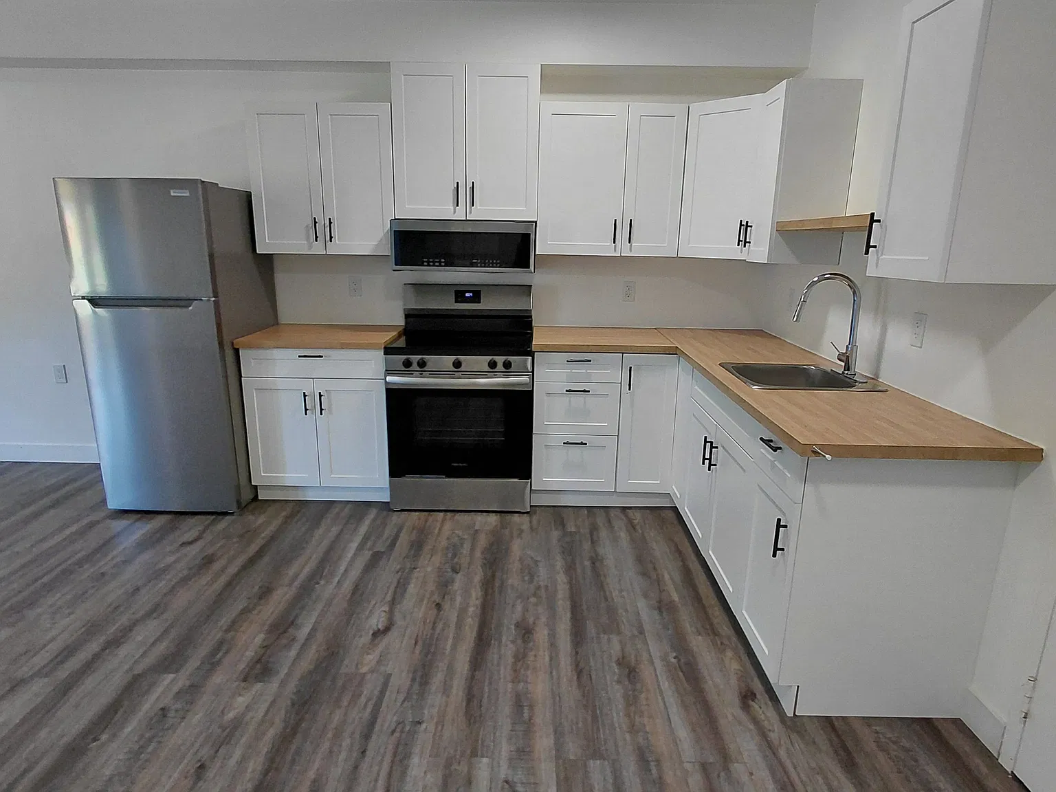 2 bed, $2,250 — Photo 3