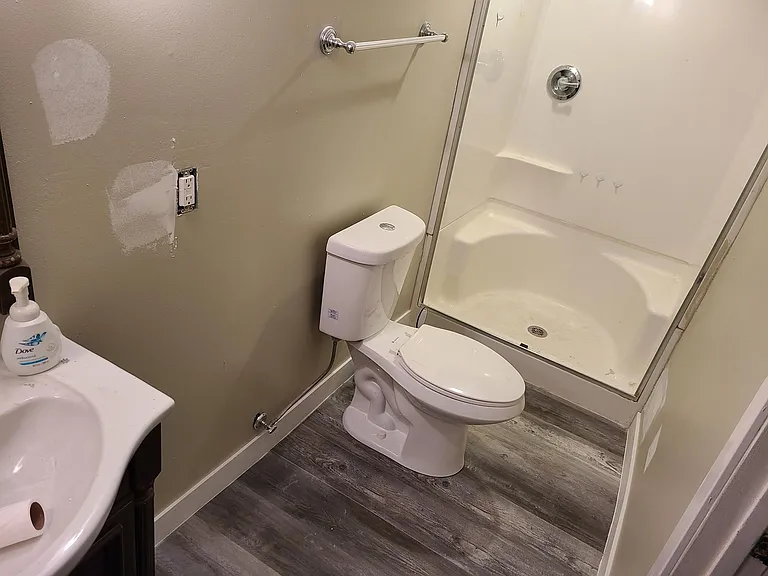 1804 Southlawn Dr #B — Photo 8