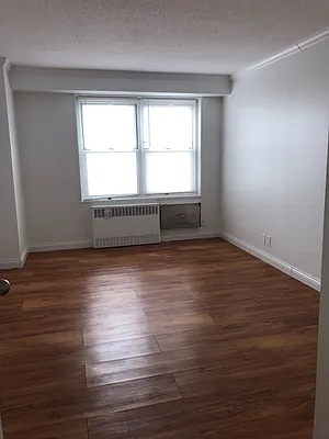 Rented by Green Home NY Realty LLC | media 6