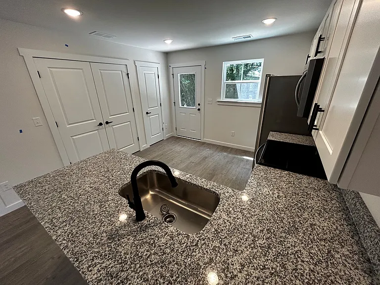 426 2nd St SW #424 — Photo 7