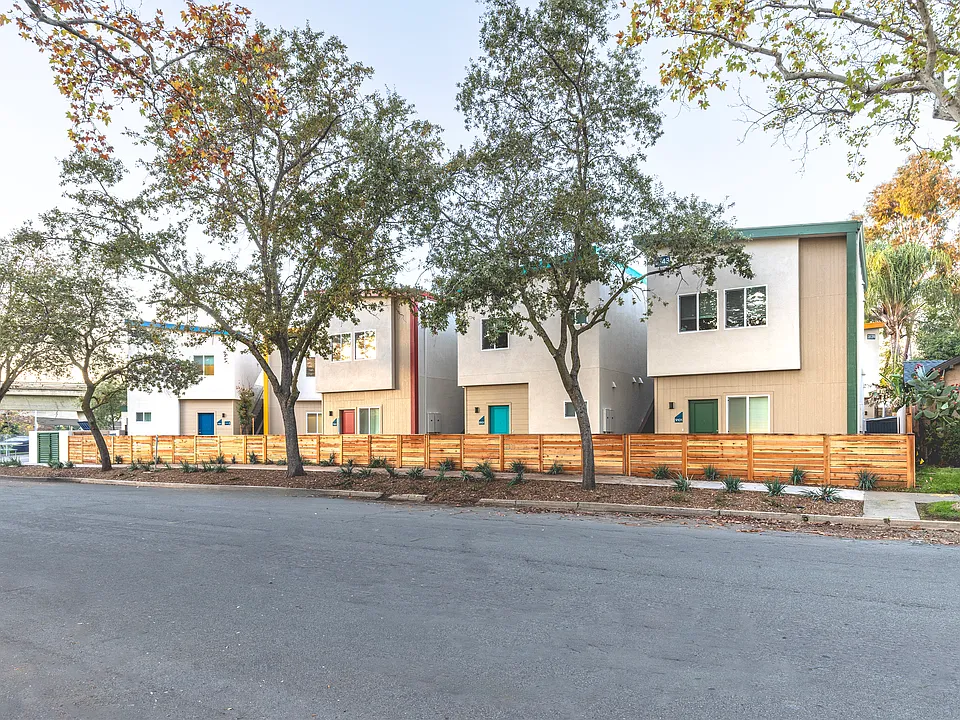 Delta Bungalows