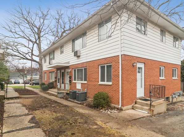 143 Westerfield Pl APT D, Grayslake, IL 60030