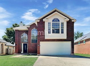 1021 Pathfinder Way, Round Rock, TX 78665