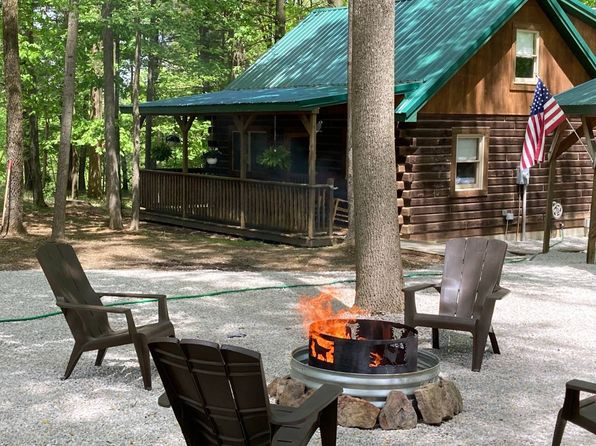 3420 Indian Cove Rd, Birdseye, IN 47513