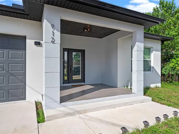 912 E 108th Ave, Tampa, FL 33612