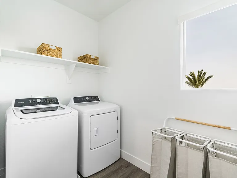 Enjoy the convenience of an in-home, full-size washer and dryer at Amavi Aster Ridge. Laundry day just got a whole lot easier!