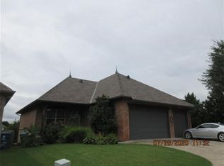 701 Prairie Dunes Way, Edmond, OK 73003