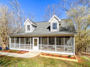 509 Fernwood Dr, Seneca, SC 29678