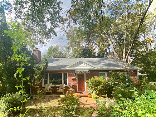 114 W Union St Photo 1