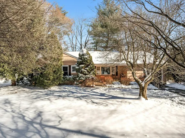 162 Schrade Road, Briarcliff Manor, NY 10510