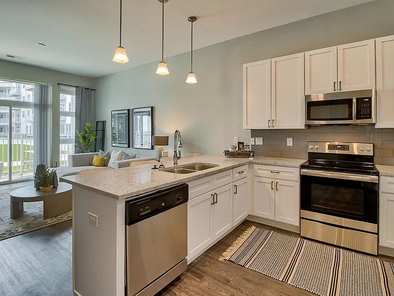 946 MLK — Photo 12