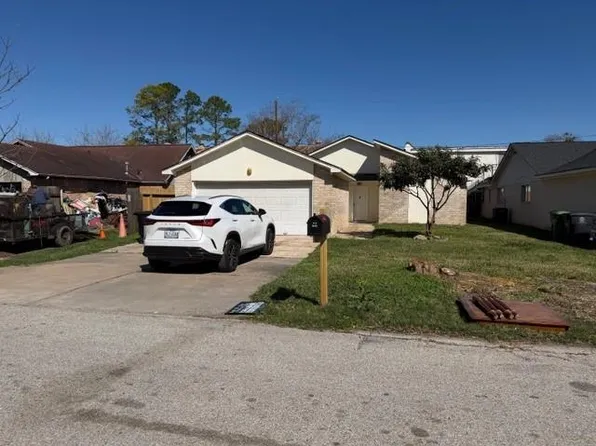 11926 Alief Place Dr, Houston, TX 77072