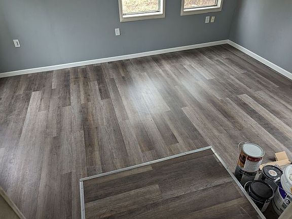 4th image of 1145 June Ave