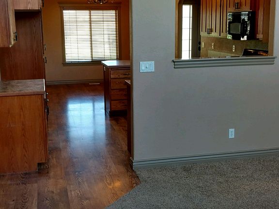 Living room to kitchen/dinin