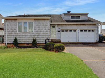 42 Florence Avenue, Massapequa, NY, 11758