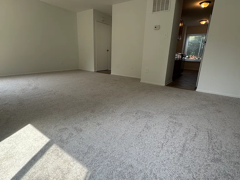 12454 Andover Ct — Photo 8