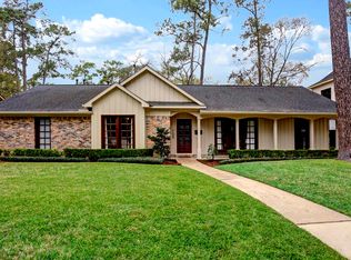 705 Country Ln, Houston, TX 77024