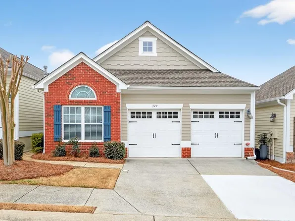 327 Acuba Vw, Woodstock, GA 30188