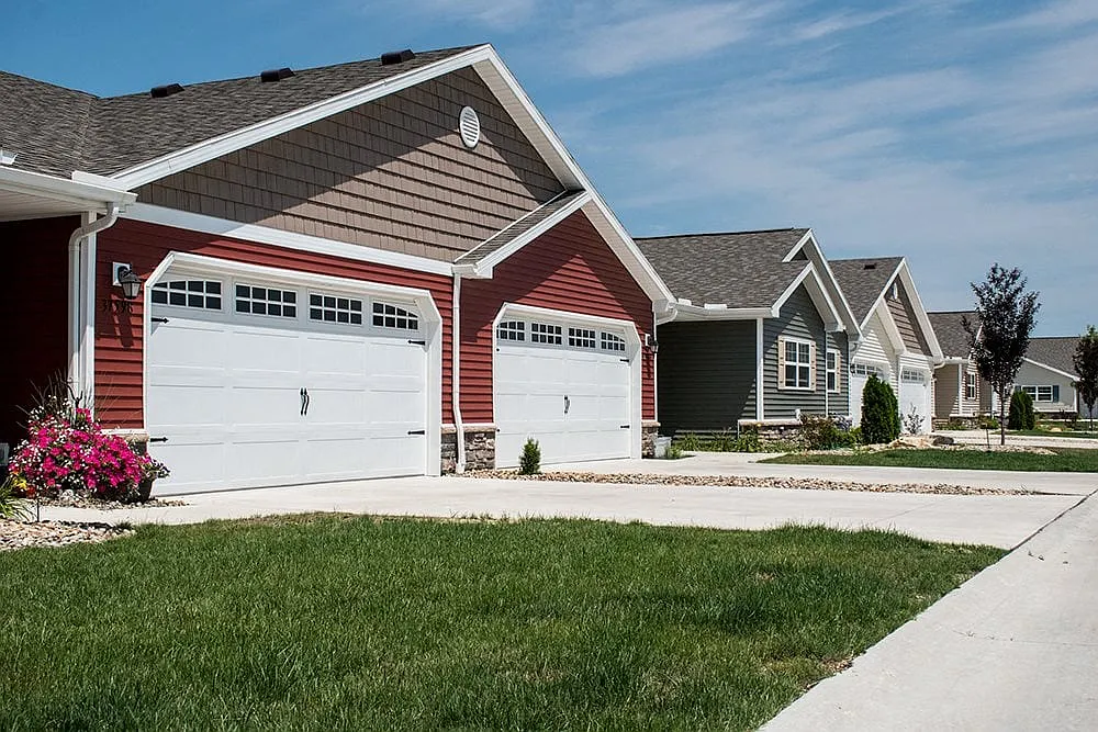 Redwood North Ridgeville Meadow Lakes Blvd — Photo 1