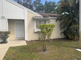 819 NE 214th Ln APT 1, Miami, FL 33179