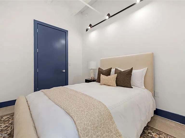 14650 Detroit Ave #708 — Photo 30
