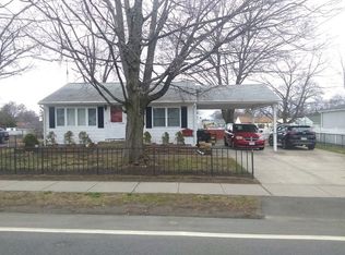 654 Pendleton Ave, Chicopee, MA 01020