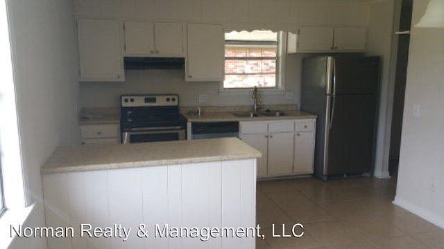 2nd image of 209 Glenn Bryant Rd