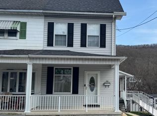518 South St, Jim Thorpe, PA 18229