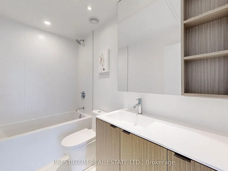 20 Edward St #Penthouse 02 — Photo 25