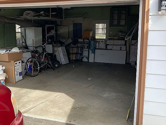 Garage door is new