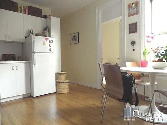 Rented by (Legacy) NY Quality Living Uptown | media 18